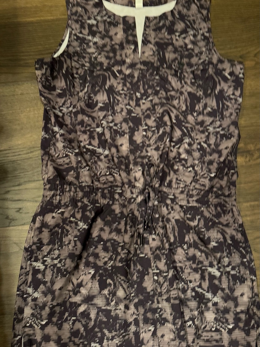 Lole Sleeveless Mini Dress in black and Cream Abstract Print athletic fabric